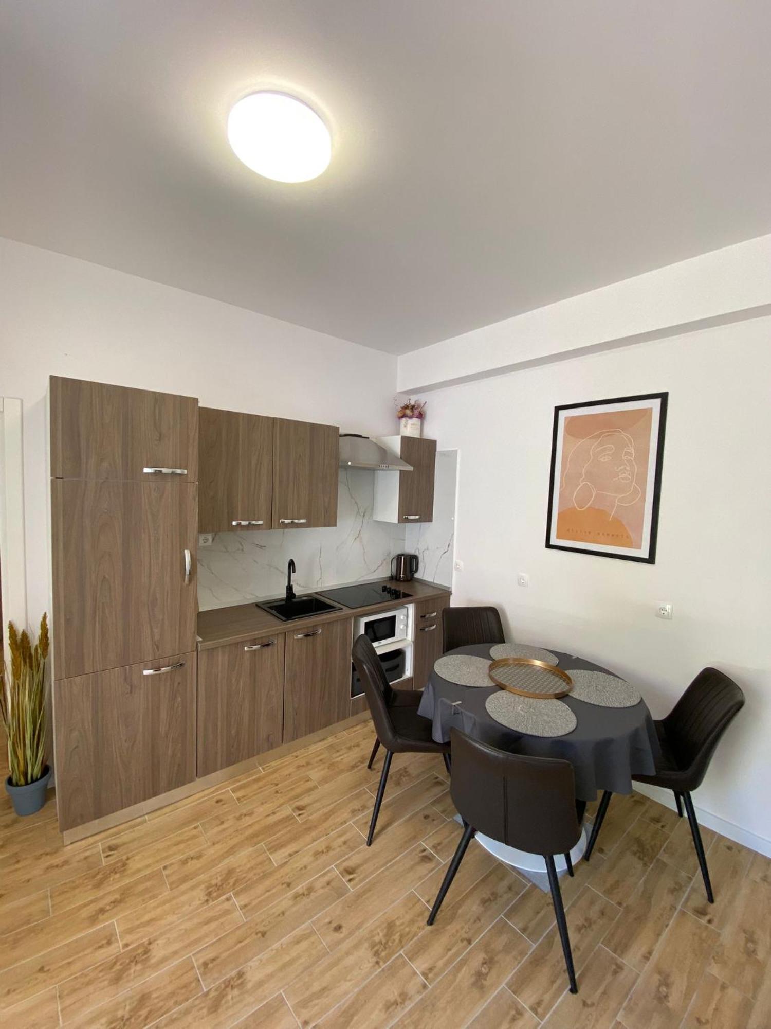 דרבניק Apartmani Roko מראה חיצוני תמונה