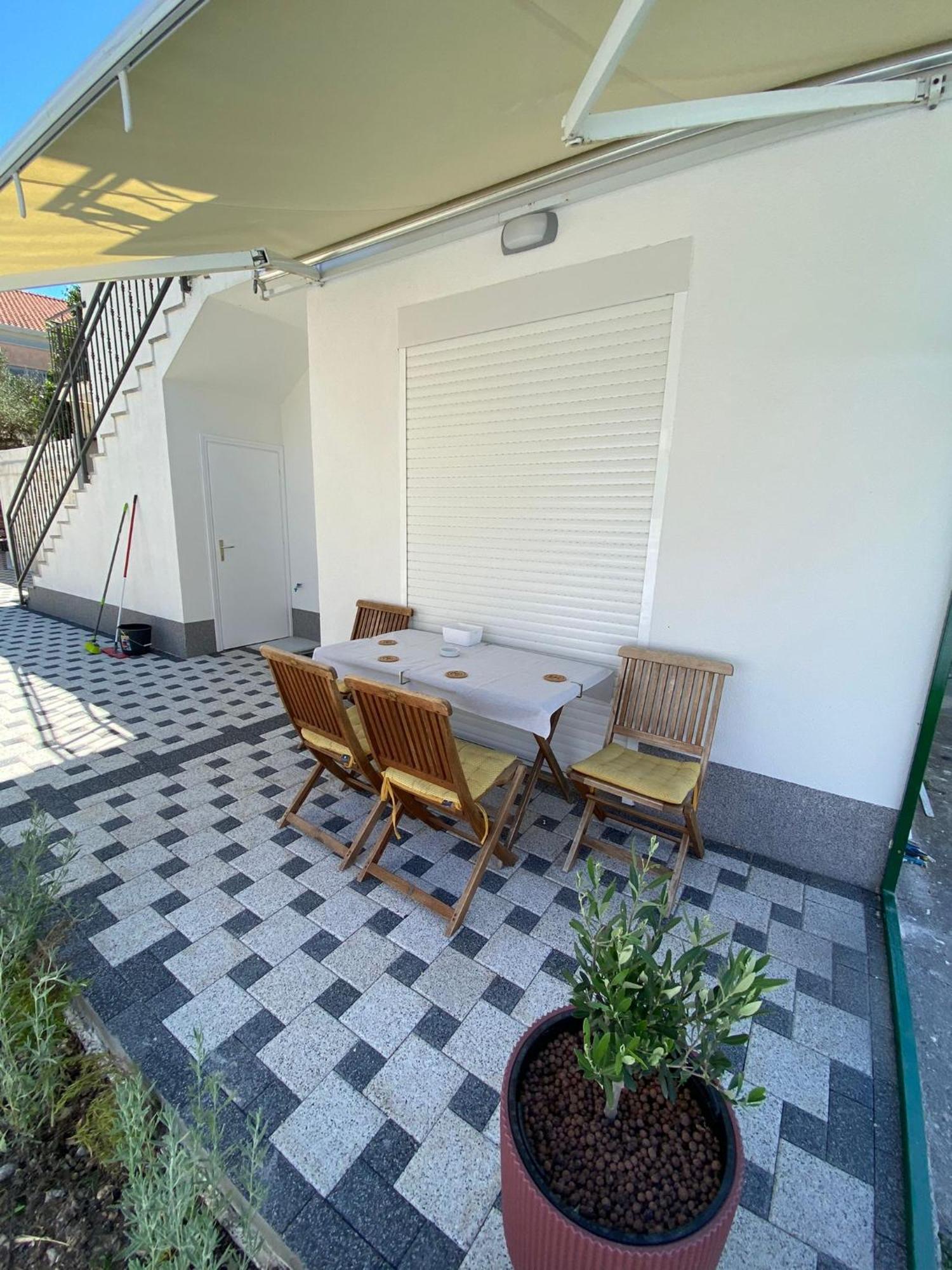 דרבניק Apartmani Roko מראה חיצוני תמונה