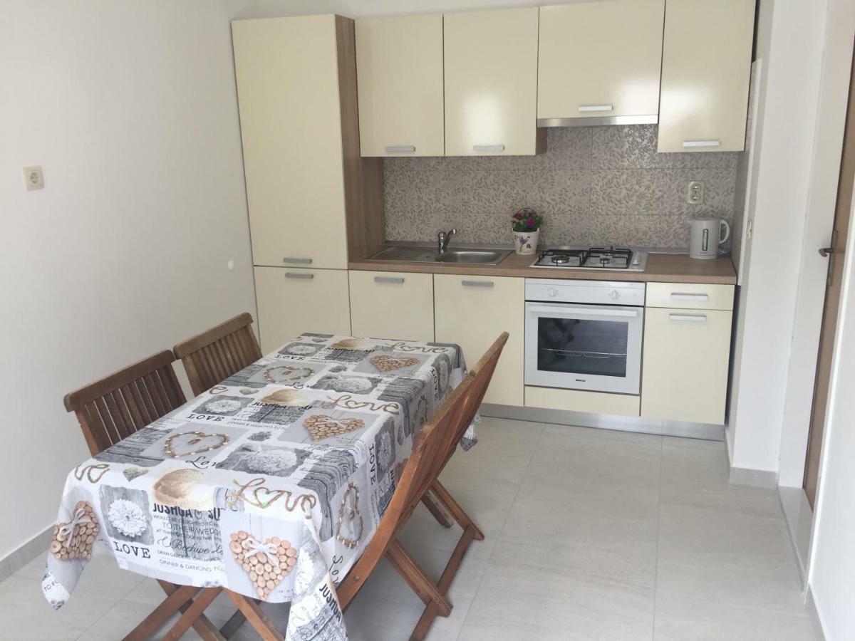 דרבניק Apartmani Roko מראה חיצוני תמונה