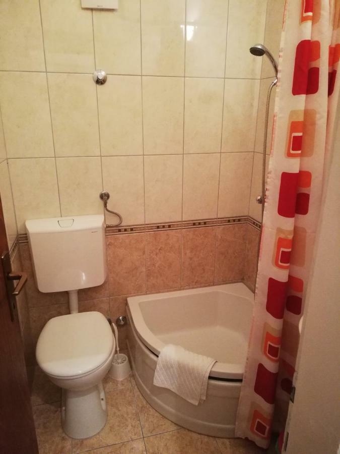 דרבניק Apartmani Roko מראה חיצוני תמונה